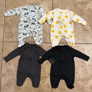 Old Navy Unisex 2-way zip sleepers bundle Boys & Girls